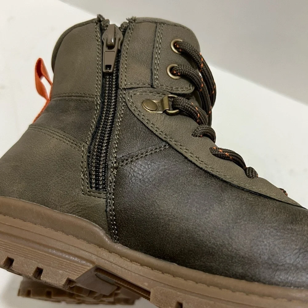 Kenneth Cole Urban Brown and Orange Boots
